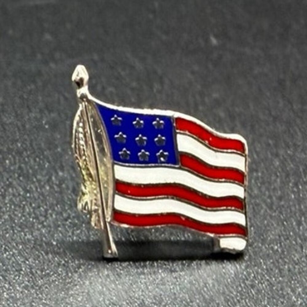 Vintage American flag brooch silver-tone Wells Sterling